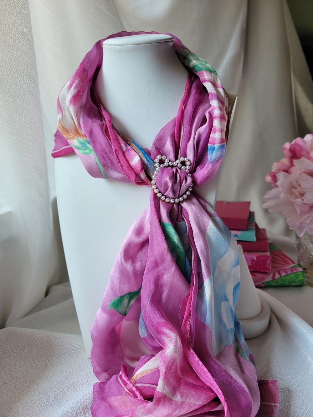Cat Shaped Pearl Scarf Ring